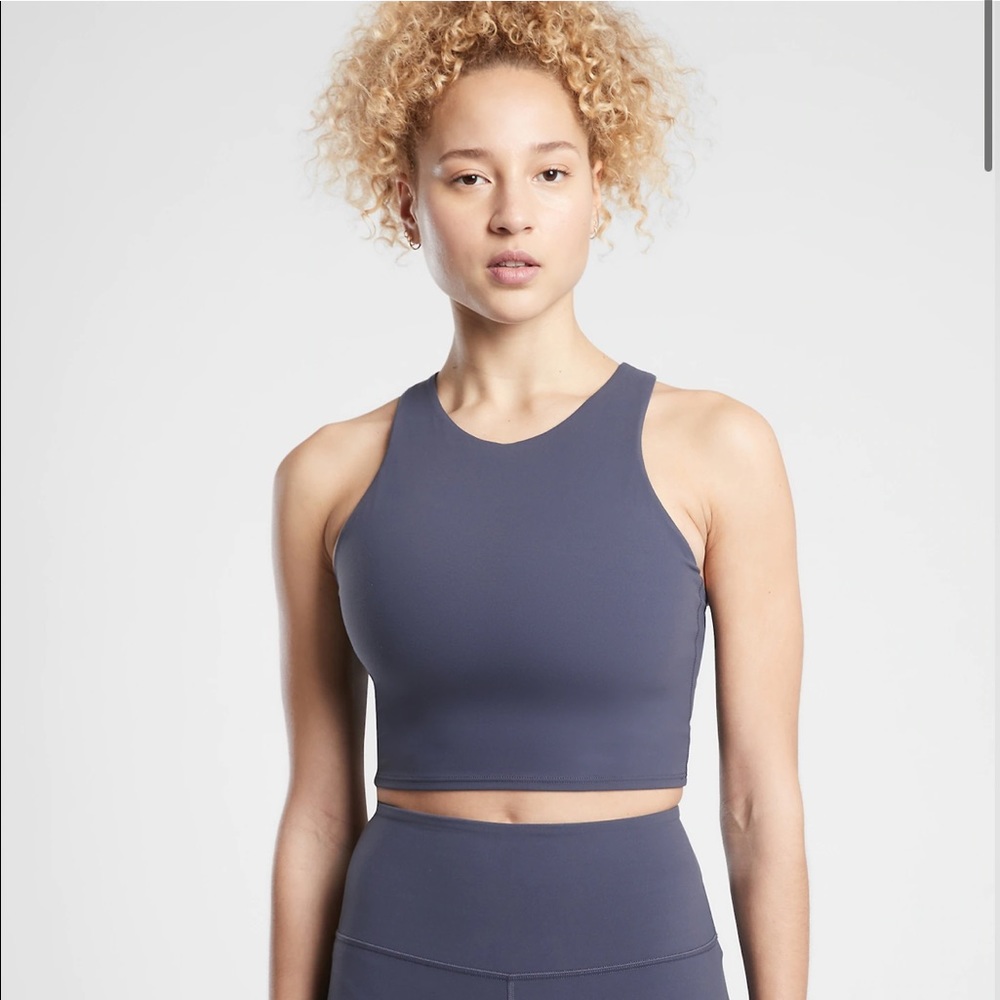 Athleta Conscious Crop A-C